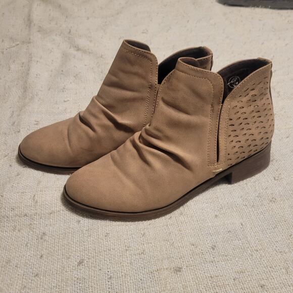 Blowfish Shoes - Blowfish Venom-B Ankle Boots Booties Women's Size 9 Brown